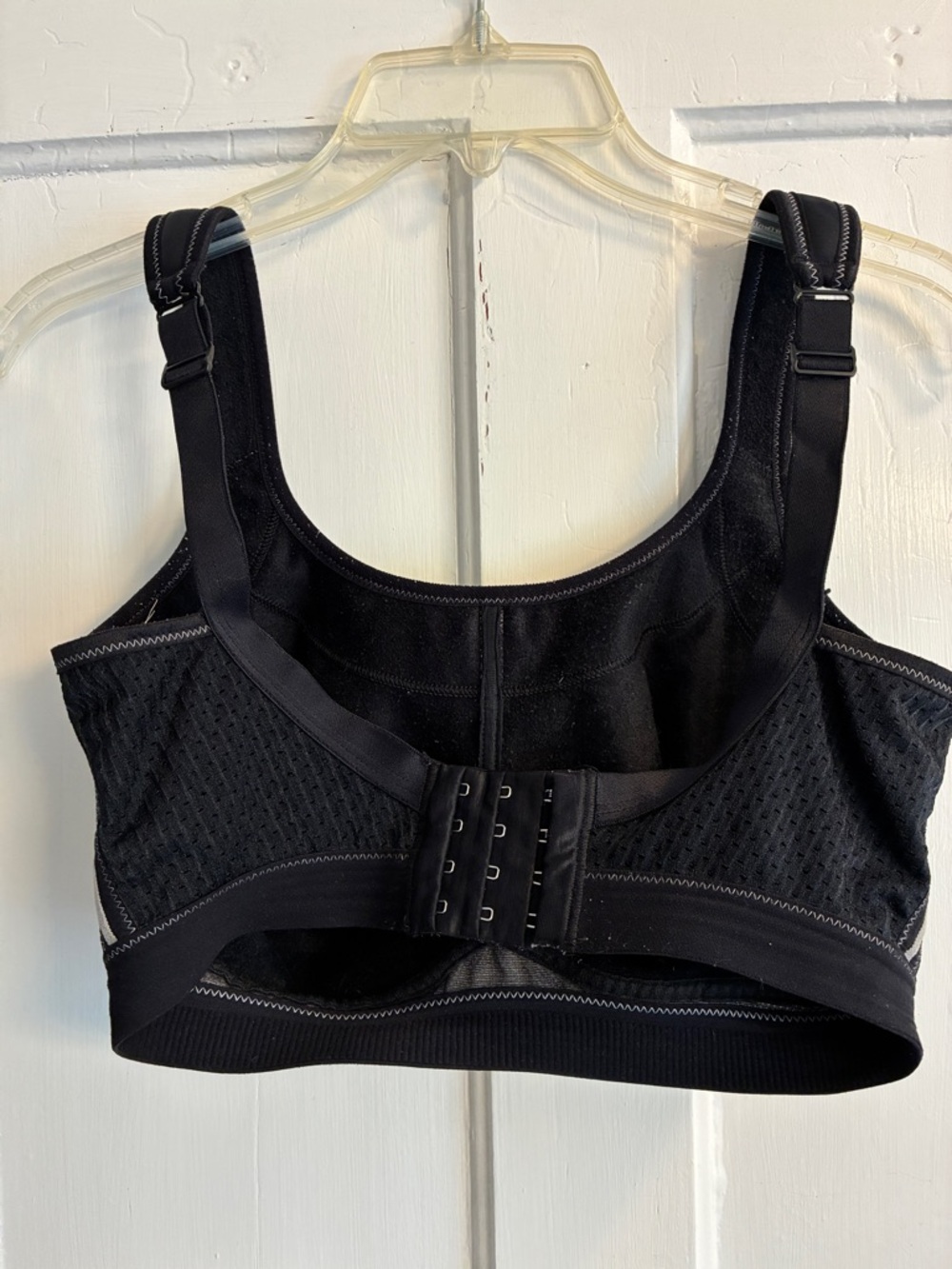 Anita Black Momentum High Impact Wireless Sports Bra - Picture 4 of 6